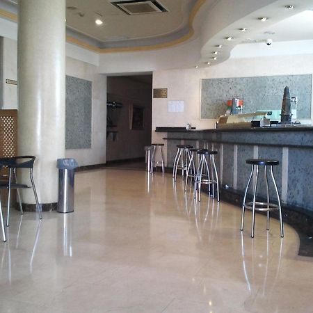 Hotel Ciudad De Fuenlabrada Ngoại thất bức ảnh