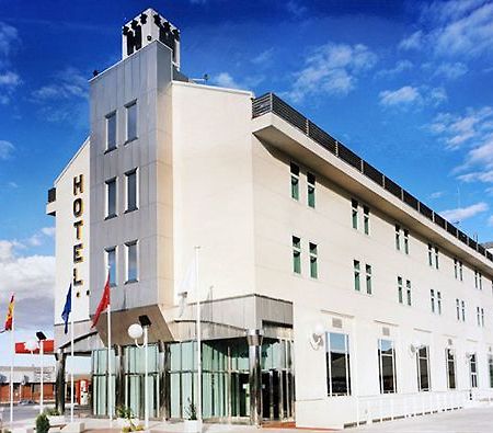 Hotel Ciudad De Fuenlabrada Ngoại thất bức ảnh