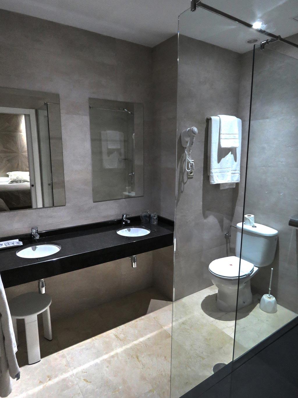 Hotel Ciudad De Fuenlabrada Ngoại thất bức ảnh