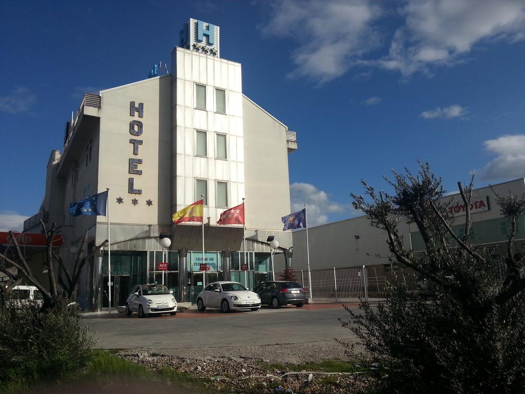 Hotel Ciudad De Fuenlabrada Ngoại thất bức ảnh