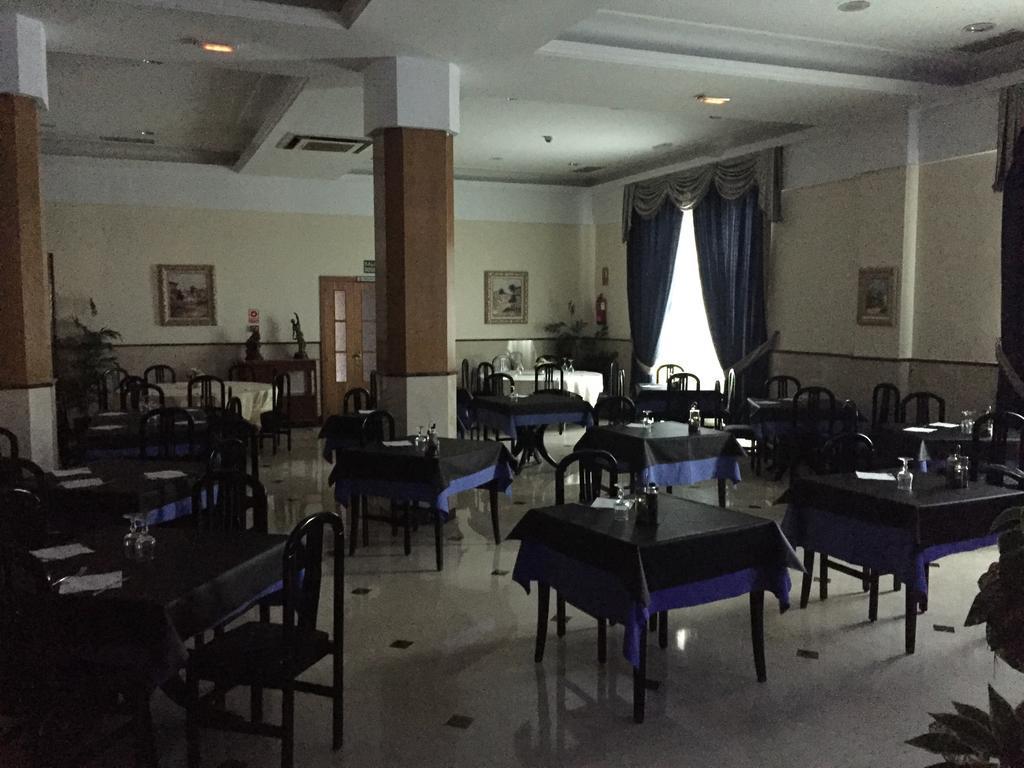 Hotel Ciudad De Fuenlabrada Ngoại thất bức ảnh