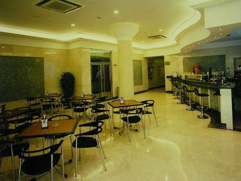 Hotel Ciudad De Fuenlabrada Ngoại thất bức ảnh