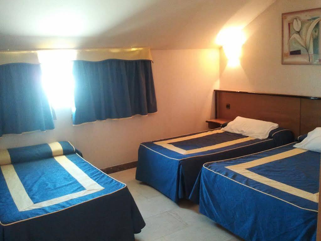 Hotel Ciudad De Fuenlabrada Ngoại thất bức ảnh