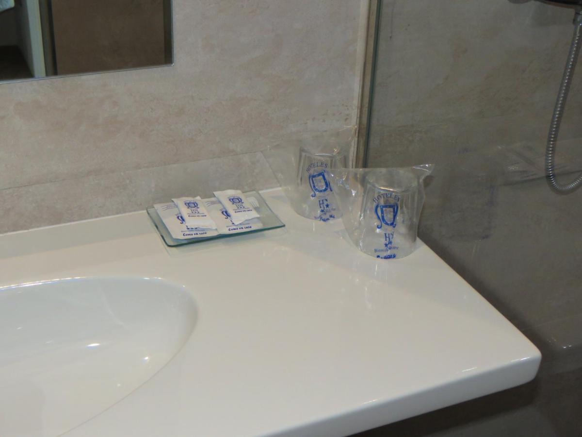 Hotel Ciudad De Fuenlabrada Ngoại thất bức ảnh